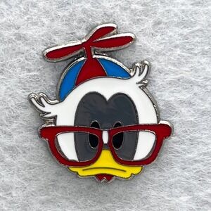 🔮 5/$25 Disney Nerds‎ Rock! Donald Duck Pin